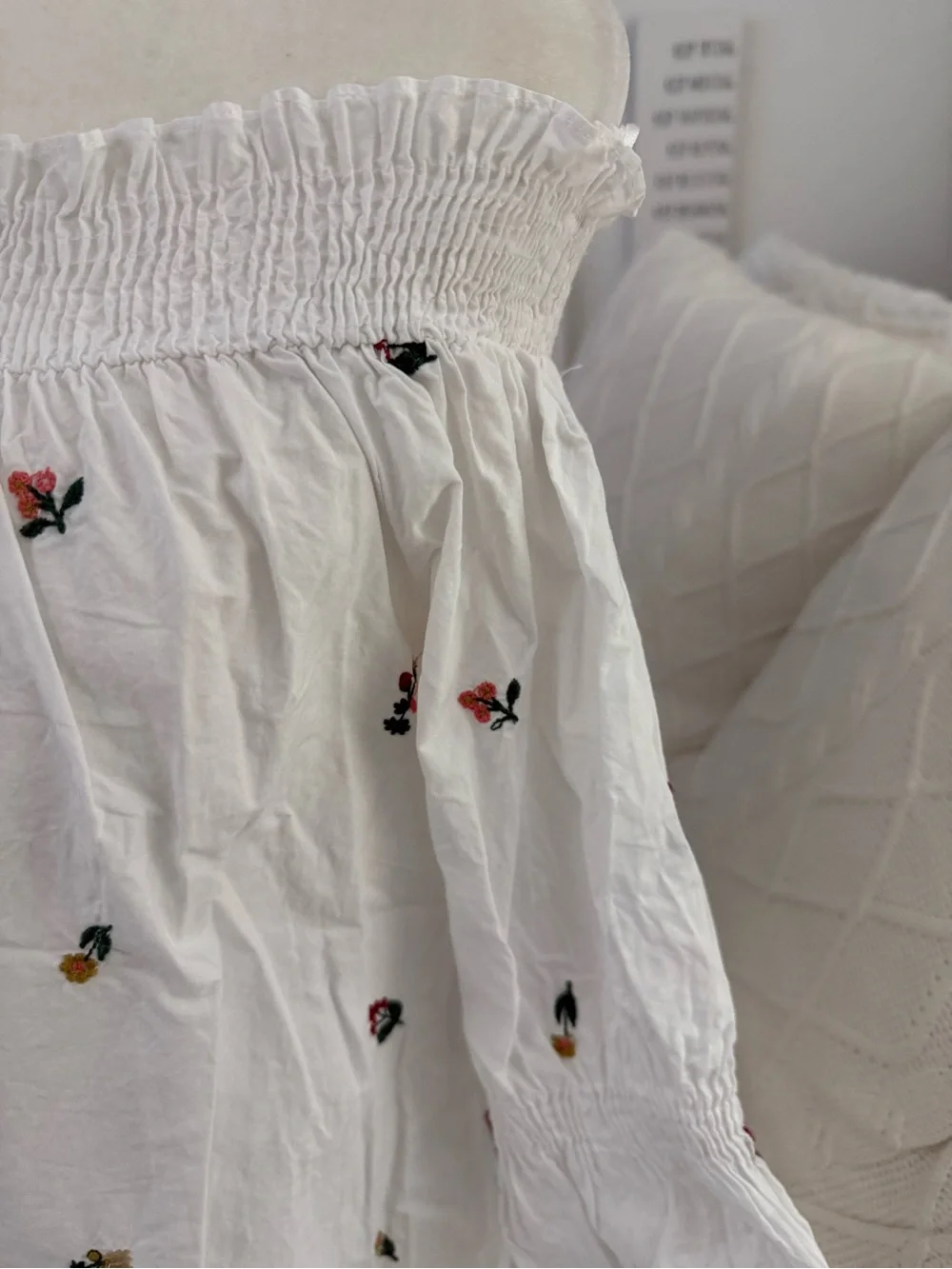 Zara White Off-Shoulder Floral Embroidered Blouse